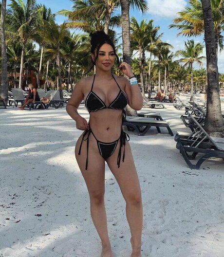 Alondra Dessy onlyfans de