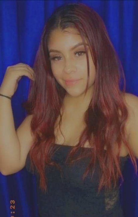 Laura Valentina onlyfans pics nude