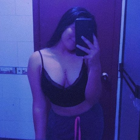 LAURA GOMEZ onlyfans nude pictures