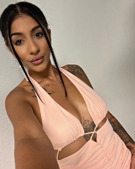 Larisa porn only fans