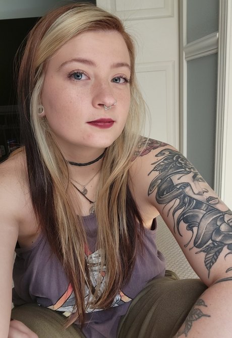 Lara Nichole onlyfans nude leak