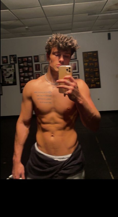 Lake Scott leaked onlyfans