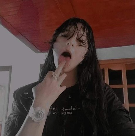 Coraline Jones leaked onlyfans.