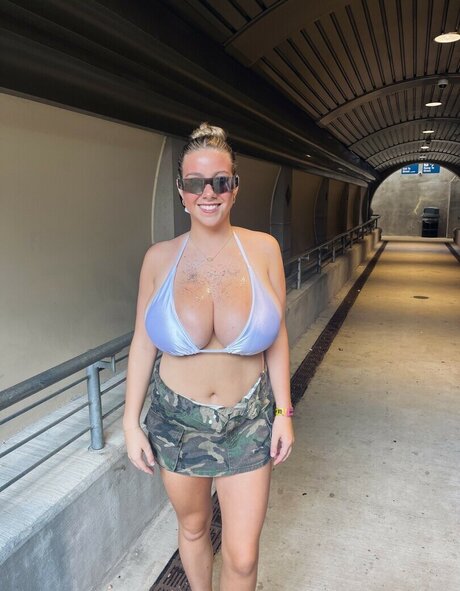 Jacklyn Roper free only fans