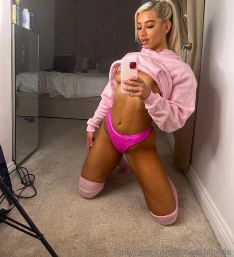 Fitness Blonde naked leaked onlyfans