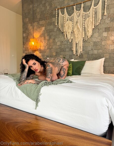 Arabelle Raphael nudes leaked onlyfans