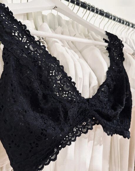 chubby latina onlyfans pornographic plate