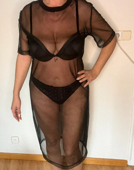 Vinted eBay nude leak onlyfans