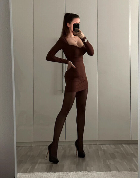 freaky ebony onlyfans free sex self-portrait