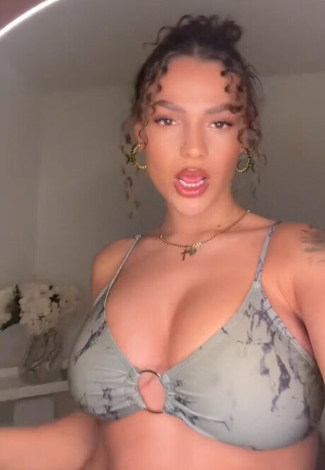 Jeje Lopes leaked onlyfans xxx