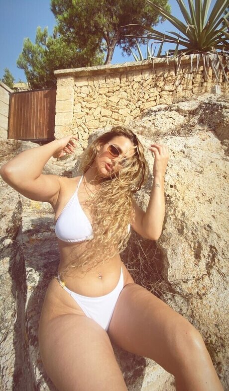 Jeje Lopes nudes leaked onlyfans