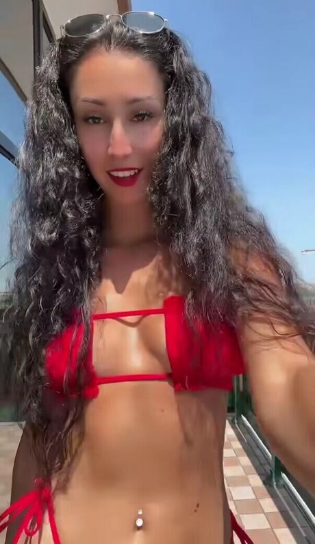 Larafina nude only fans