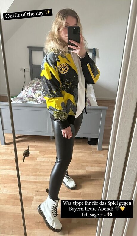 FormulaLena onlyfans strip