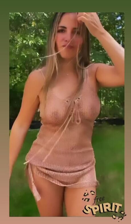 Lorena Is Dancing only fans content