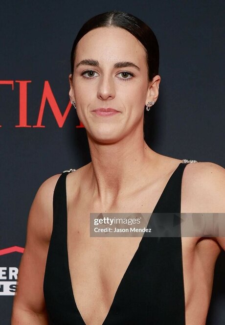 heluvstikax onlyfans pictures