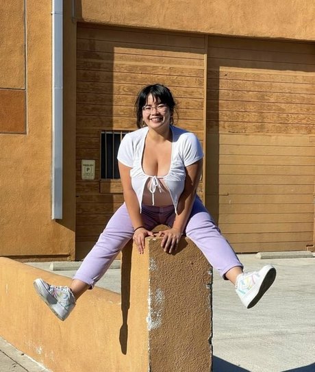 Smosh Girls onlyfans images