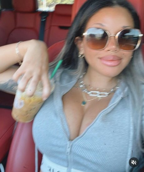 Smosh Girls nude onlyfans pics