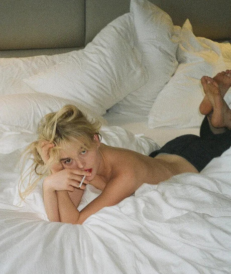 Emily Alyn Lind onlyfans leake