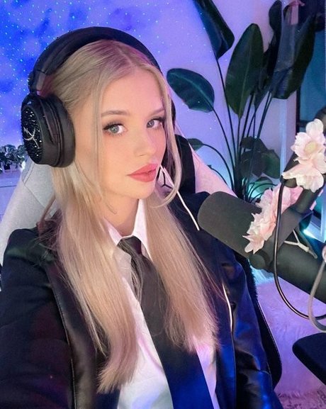 blonde cumshot onlyfans sexy xxx candids