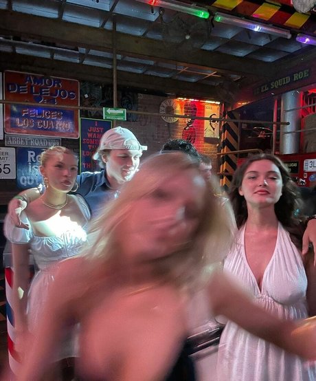 interracial lesbians onlyfans top depiction