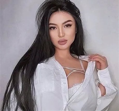 Zhansaya Dakarimova onlyfans content
