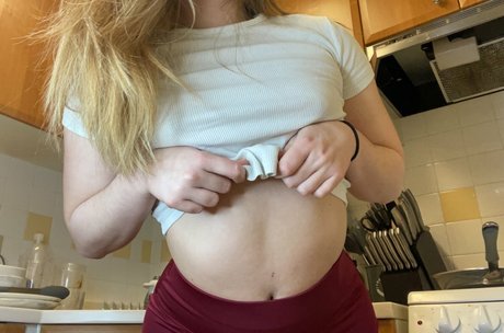 babyred404 onlyfans content leaked