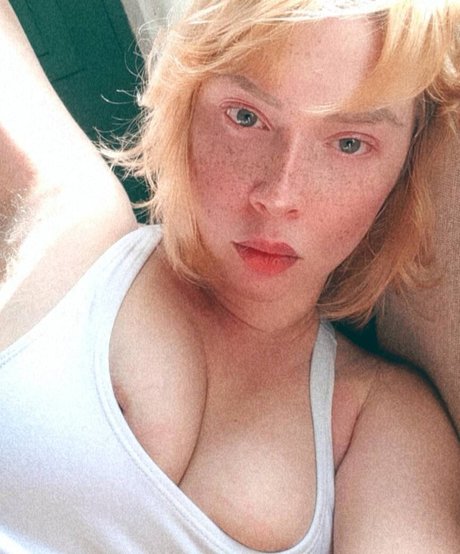 lauratavora nude leaks onlyfans