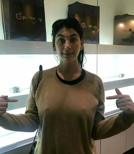 Ariana Basseri onlyfans