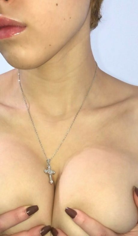 admchi onlyfans model photo