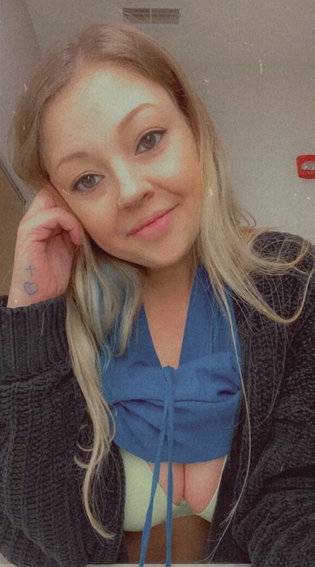 asian threesome onlyfans art porn scan