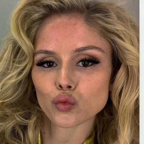 Erin Moriarty new onlyfans leaks