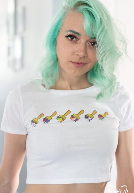 Ginny Di nude onlyfans leaked