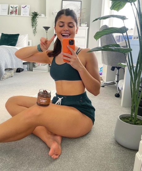 livefitelle leaked onlyfans nude