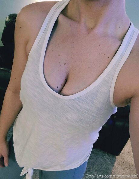 fitmomwith3 leaked onlyfans