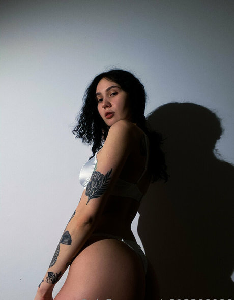 nadinwhitmor onlyfans leaks naked