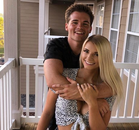 Grace Witham naked on onlyfans