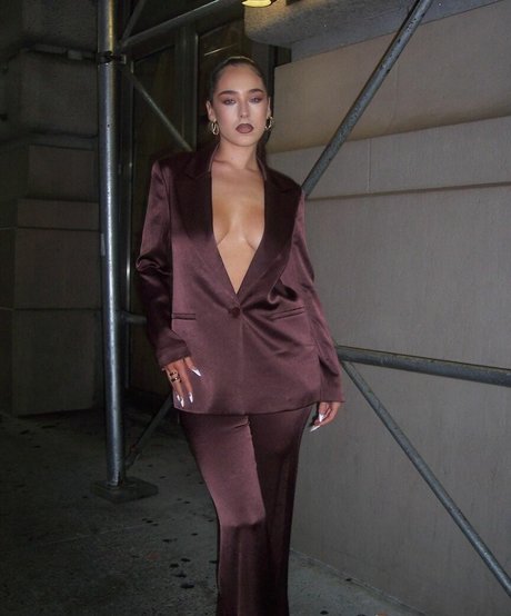 maetasworld nude onlyfans