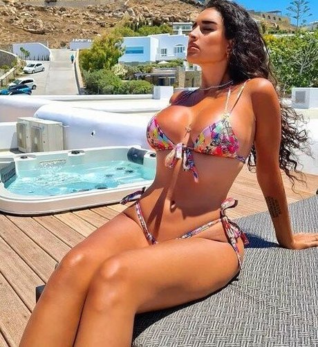 Tania Barbosa onlyfans leaks xxx