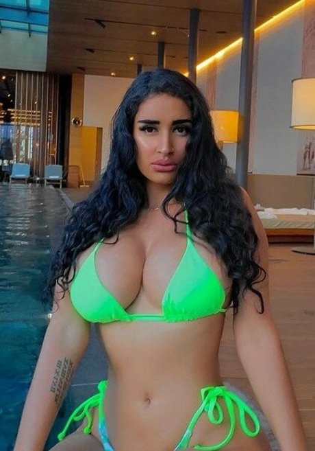 Tania Barbosa onlyfans leaked nudes