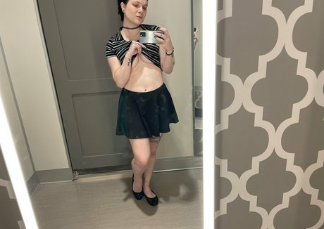 hadesmuse onlyfans leak naked