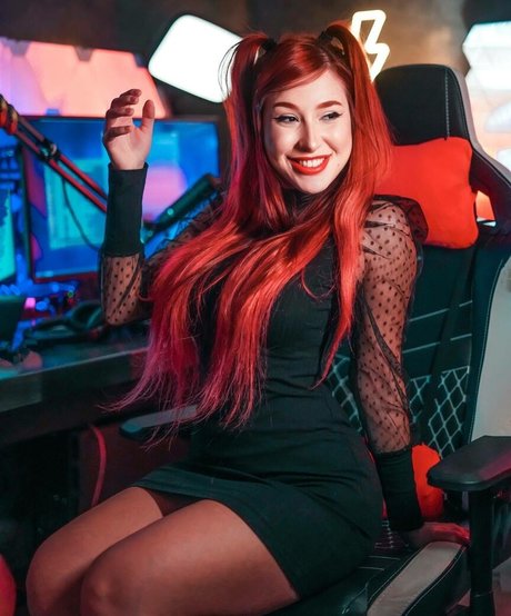 Diana Zambrozuski onlyfans leak