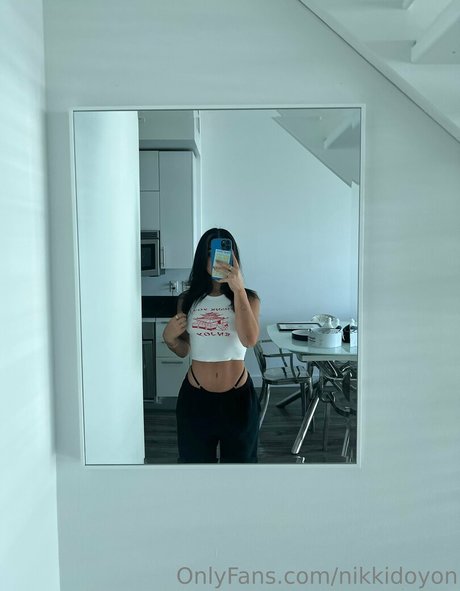 nikkidoyon onlyfans naked pics