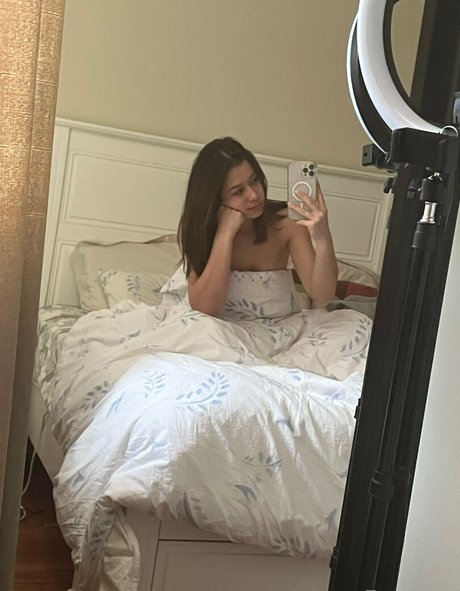 xena ezra onlyfans gratis