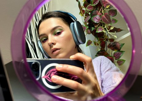 Kitty Berg onlyfans naked leak