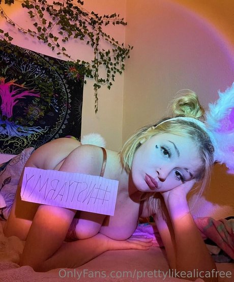 aliisnowwflake onlyfans leakes