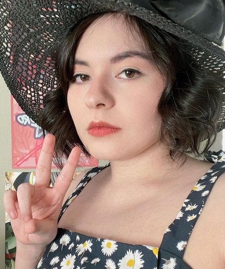 MegaMoeka onlyfans x