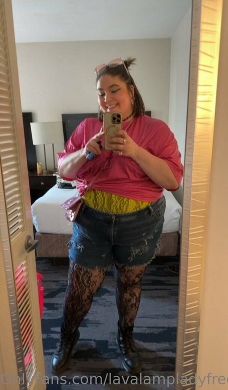 lavalampladyfree onlyfans leaks nudes