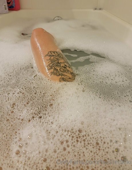 twistedkiki only fans content