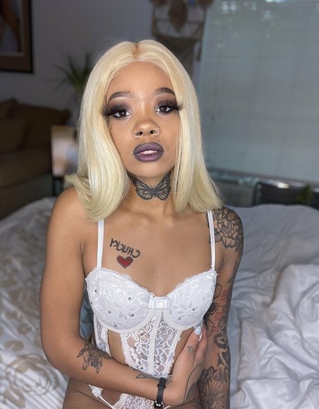 tiffanylannettevip onlyfans leaks