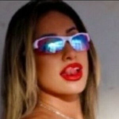 Kelly Holliver porn only fans